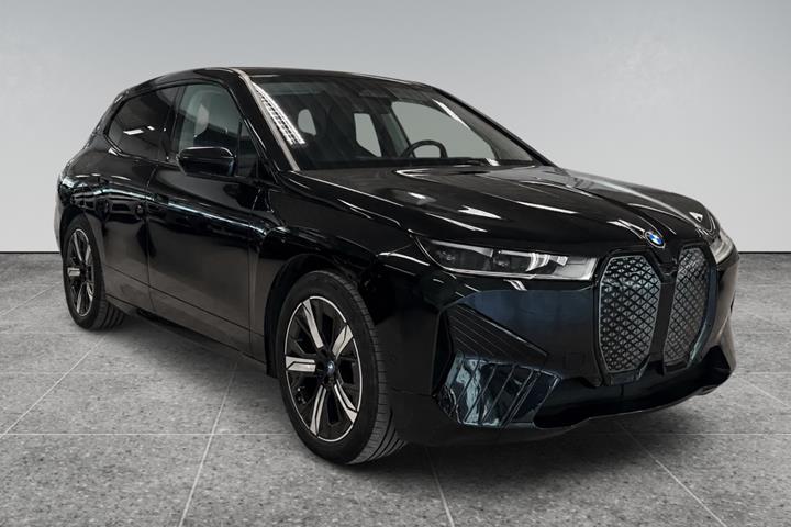 Sort BMW iX fra 2023