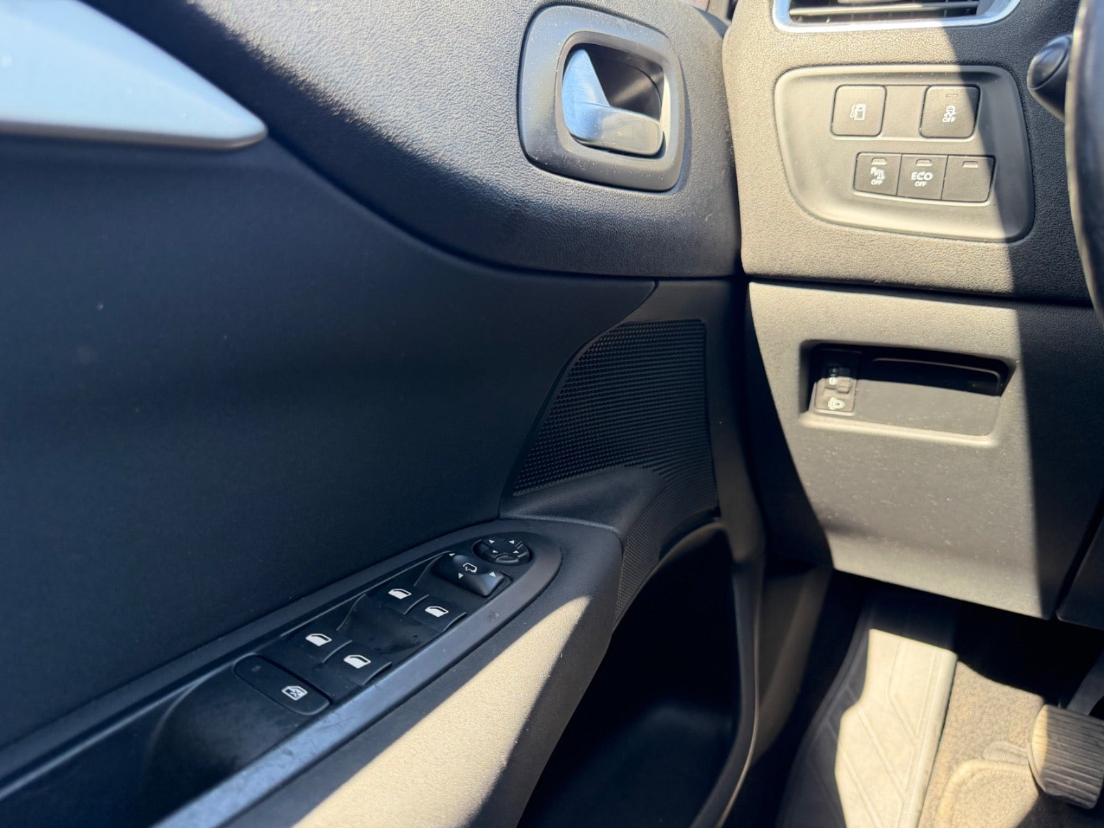 Grøn Citroën C4 fra 2015