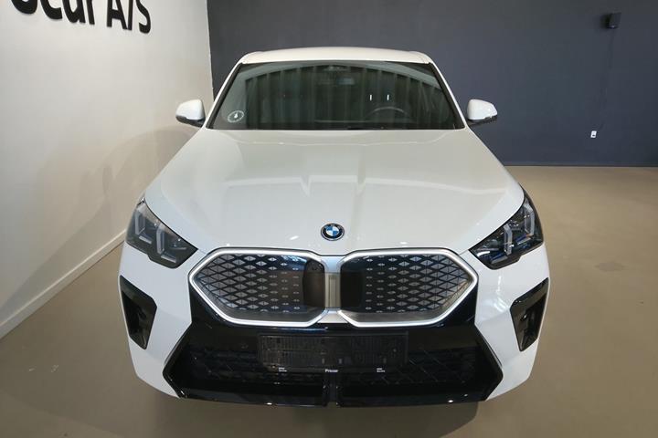undefined BMW iX2 fra 2025