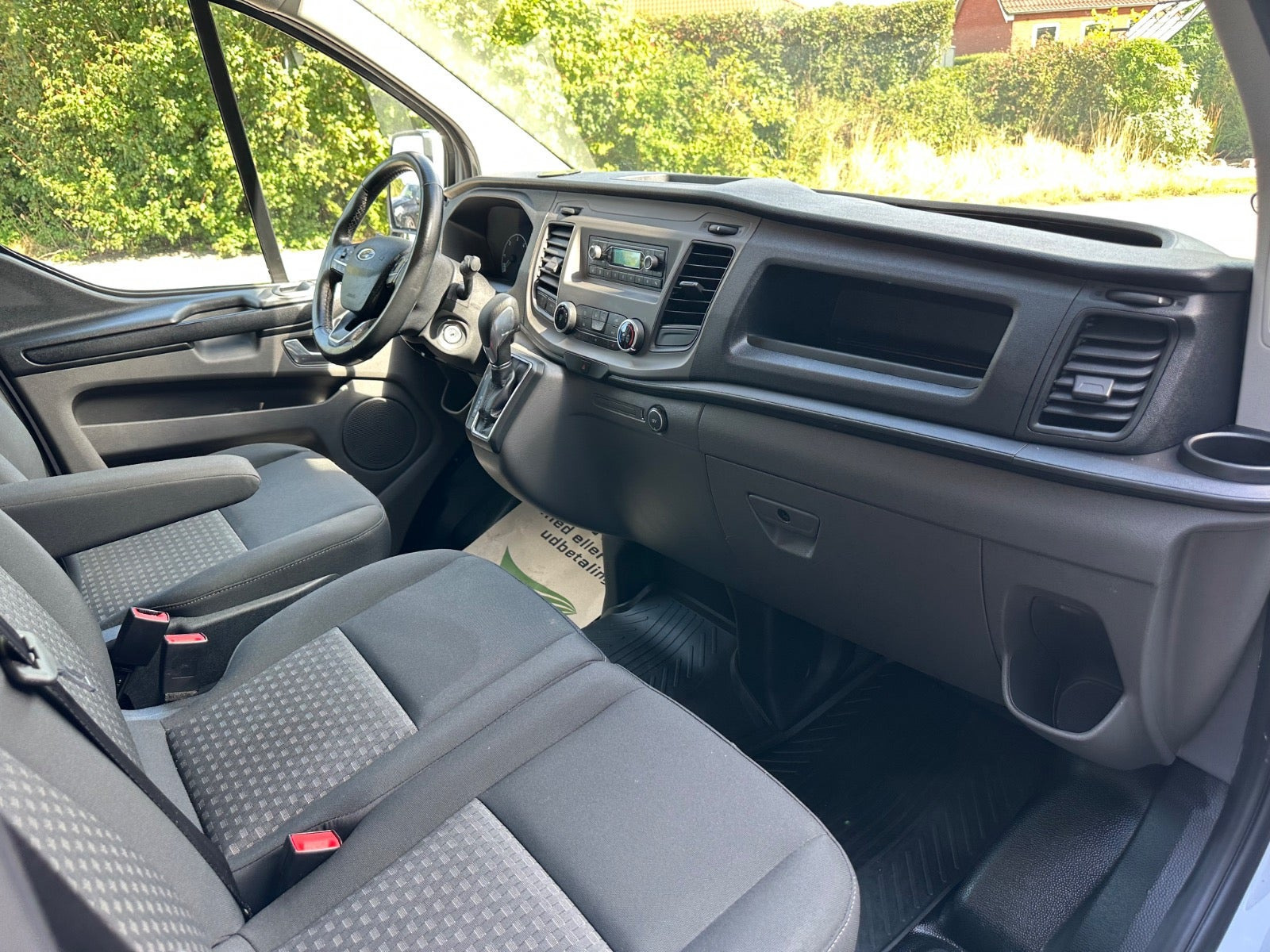 undefined Ford Transit Custom 340 L1 fra 2018 set indefra