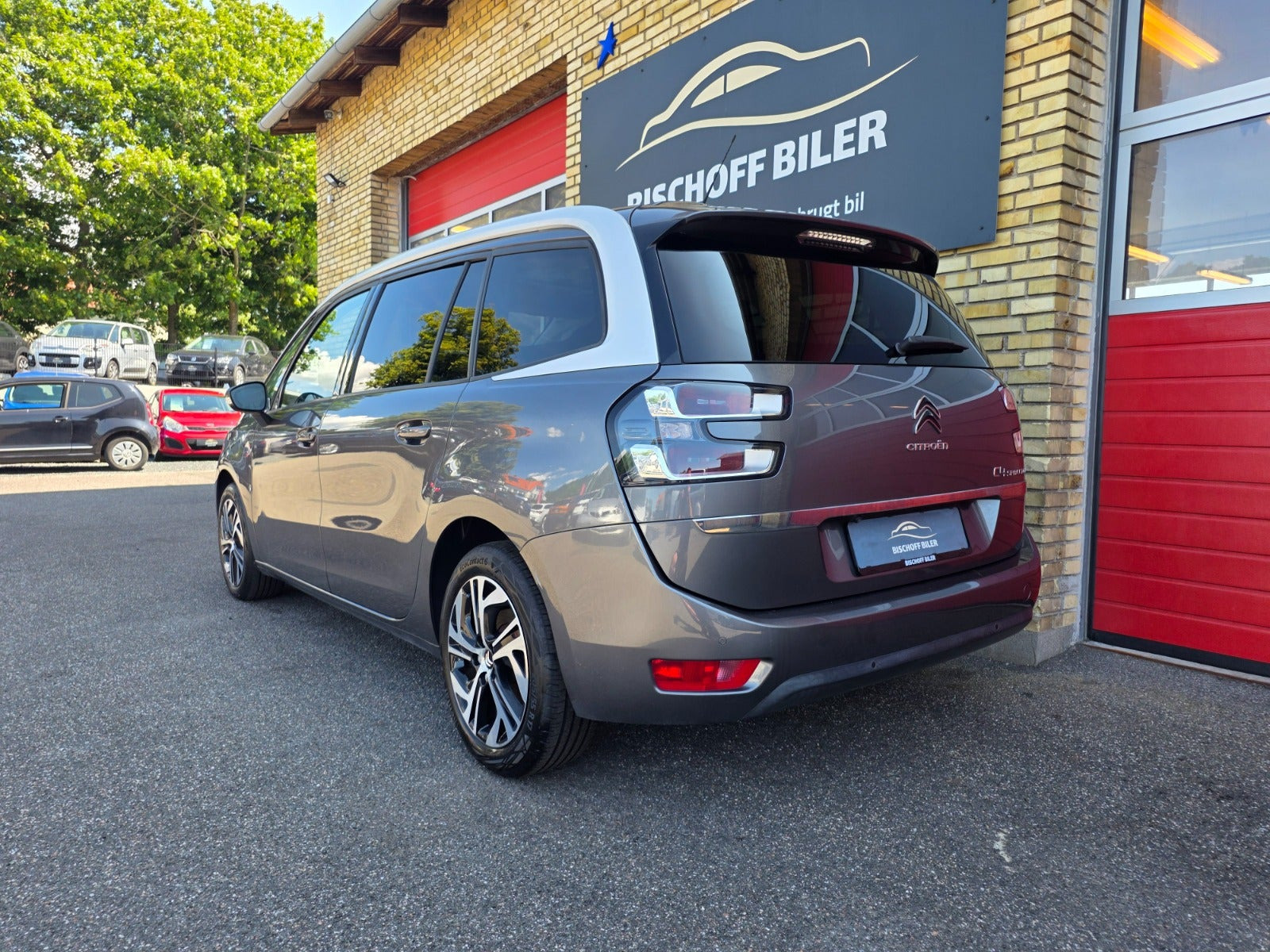 Grå Citroën Grand C4 SpaceTourer fra 2019