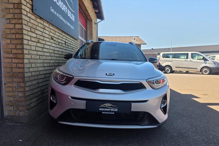 Sølv Kia Stonic fra 2019