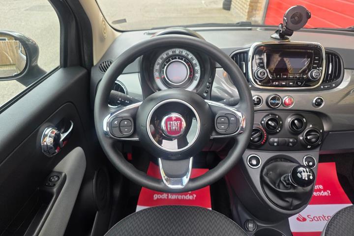 Grå Fiat 500C fra 2017