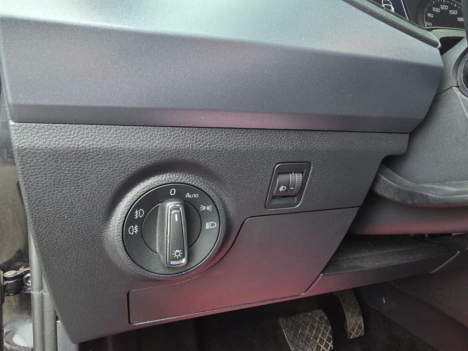 undefined Seat Arona fra 2021