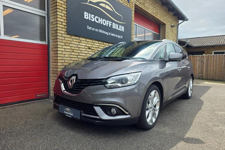 Grå Renault Grand Scenic IV fra 2017