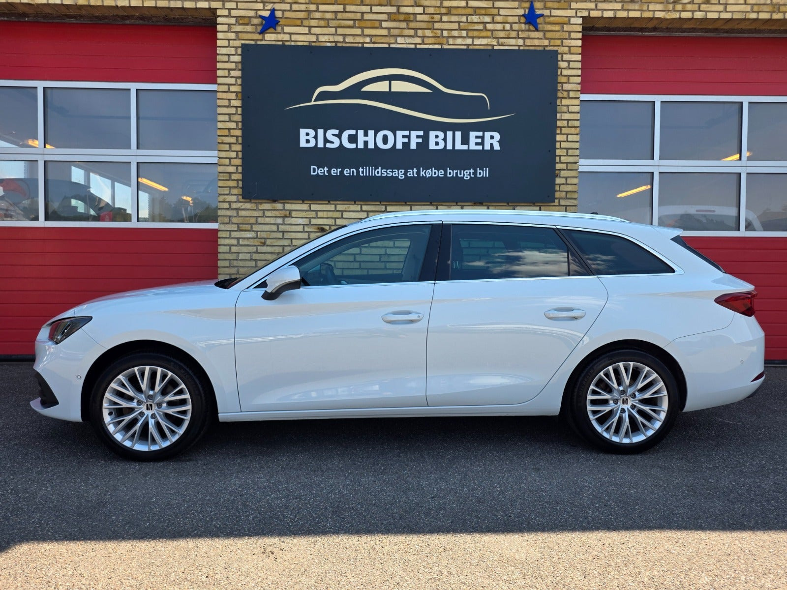 Hvid Seat Leon fra 2021