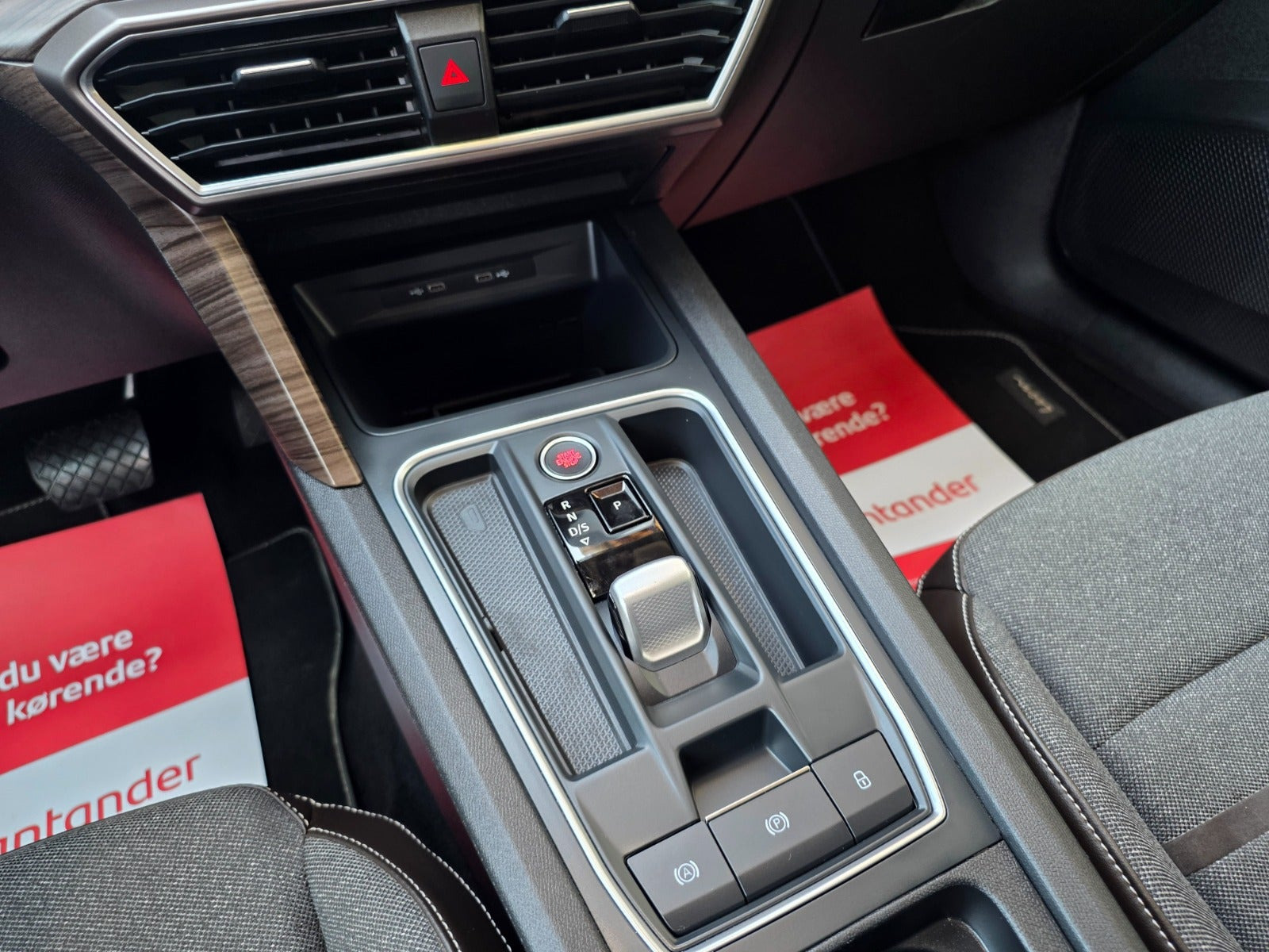 Hvid Seat Leon fra 2021