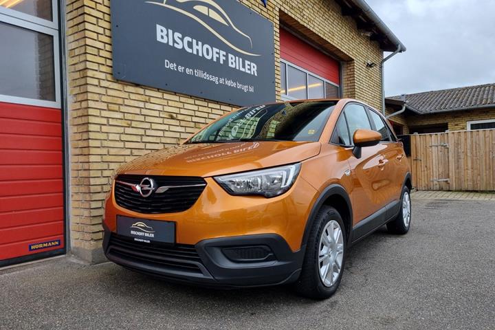 Orange Opel Crossland X fra 2018