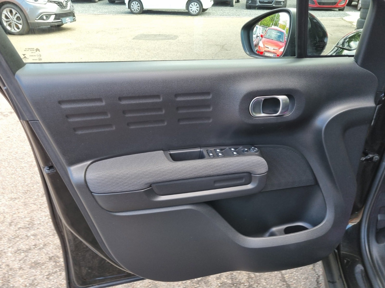 Sort Citroën C3 Aircross fra 2018