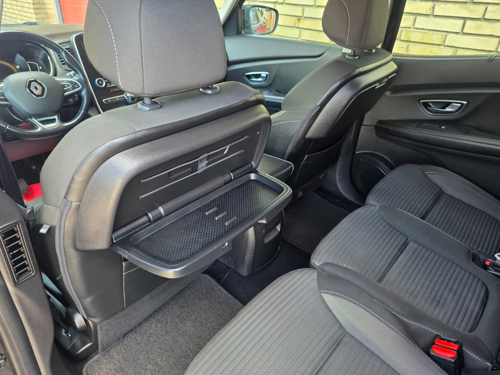 Sort Renault Grand Scenic IV fra 2017