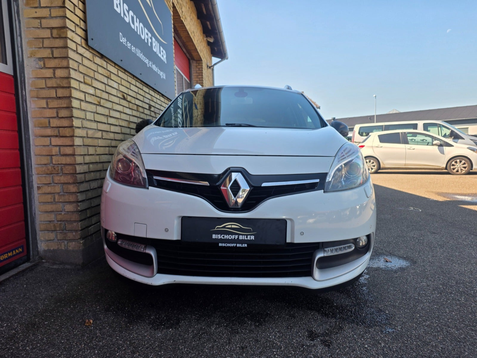 Hvid Renault Grand Scenic III fra 2014