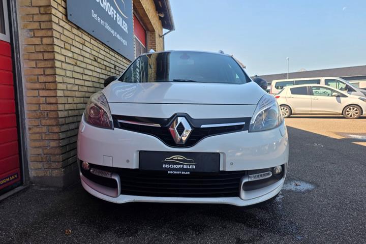 Hvid Renault Grand Scenic III fra 2014