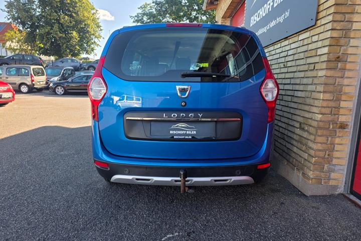 Blå Dacia Lodgy fra 2018