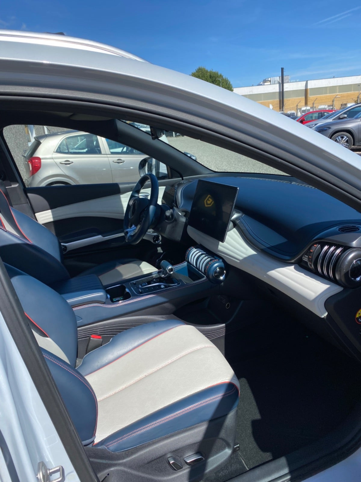 Sølv BYD Atto 3 fra 2023