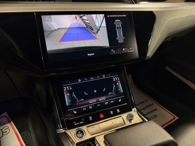 Sort Audi e-tron fra 2022