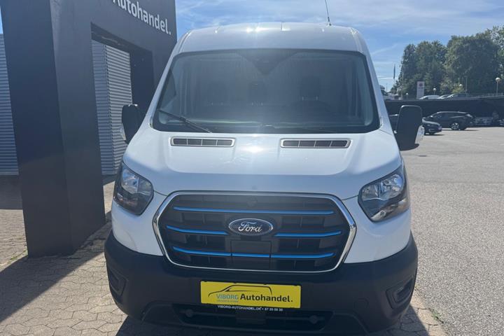 Hvid Ford E-Transit 350 L3 Van fra 2024