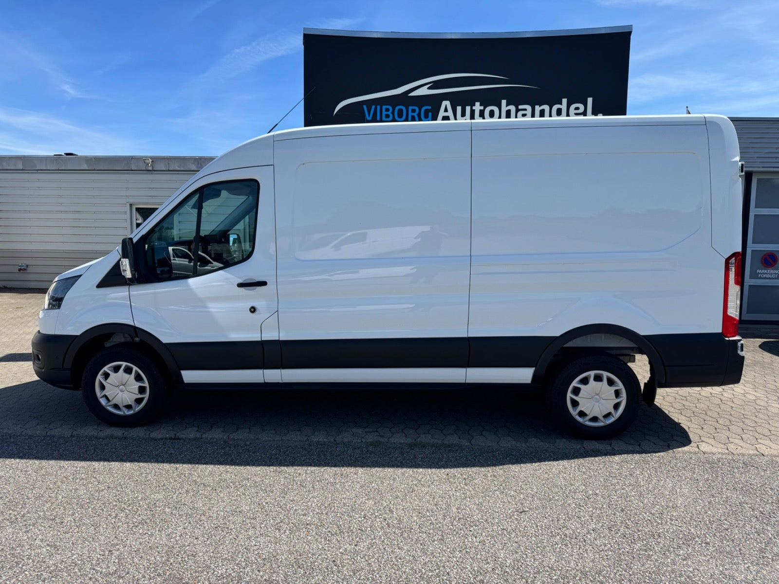 Hvid Ford E-Transit 350 L3 Van fra 2024
