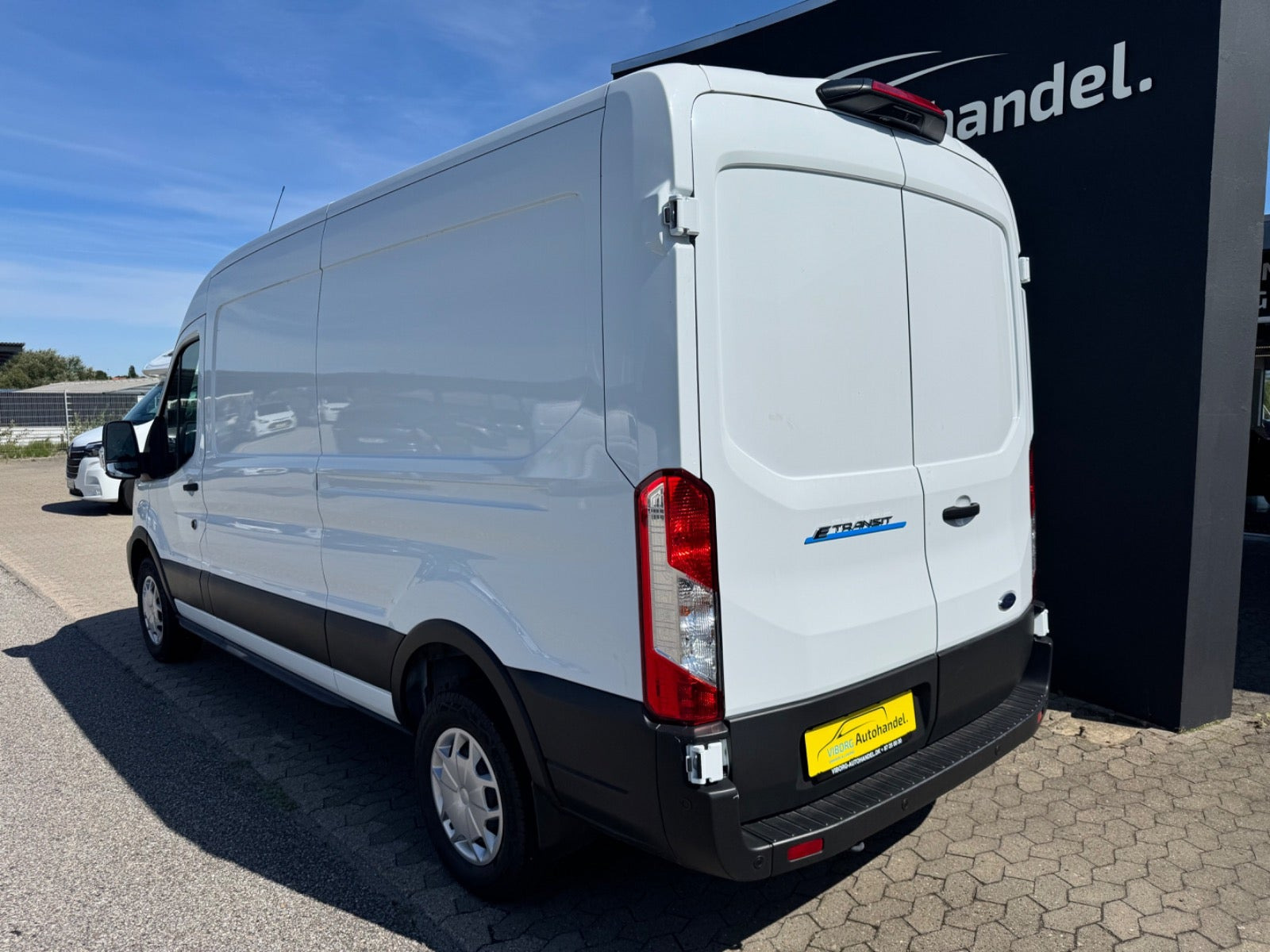 Hvid Ford E-Transit 350 L3 Van fra 2024