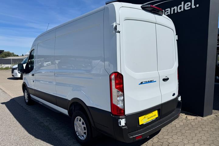 Hvid Ford E-Transit 350 L3 Van fra 2024