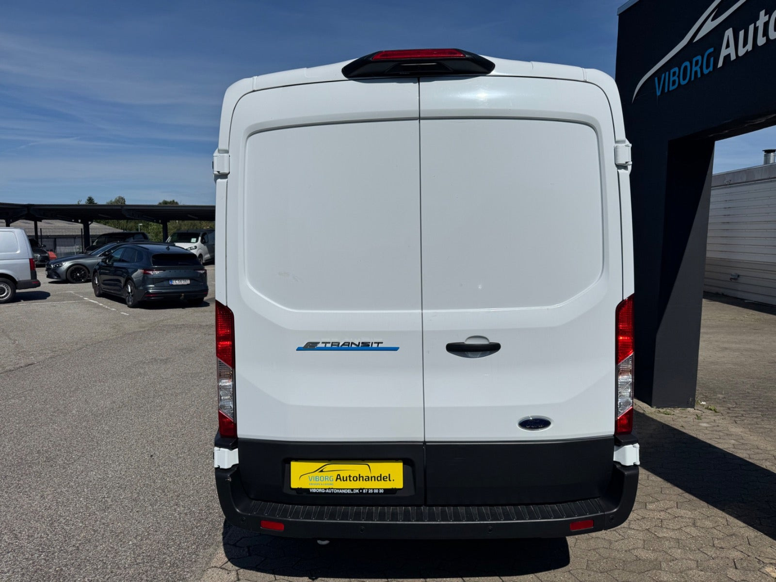 Hvid Ford E-Transit 350 L3 Van fra 2024