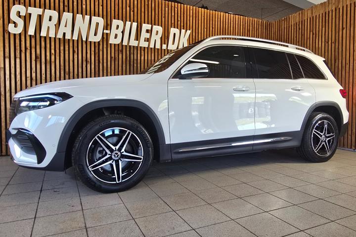 Hvid Mercedes EQB250+ fra 2025