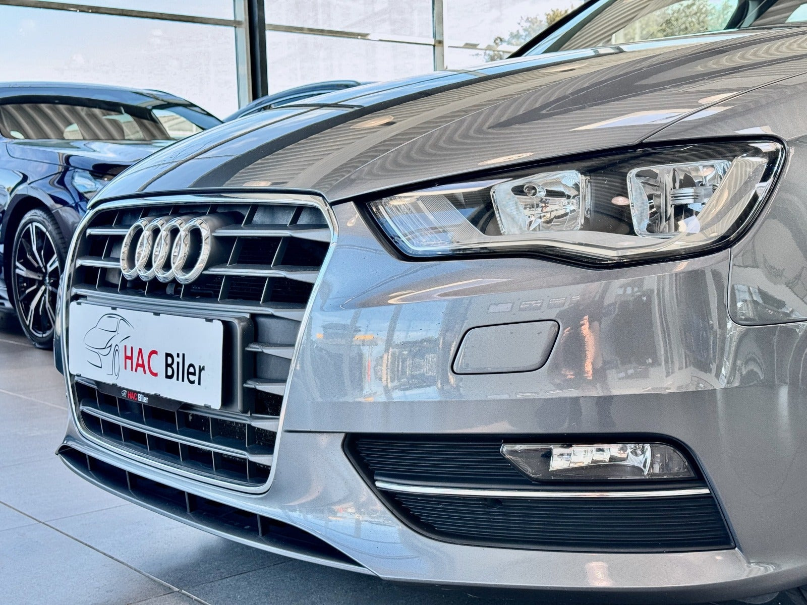 Grå Audi A3 fra 2016