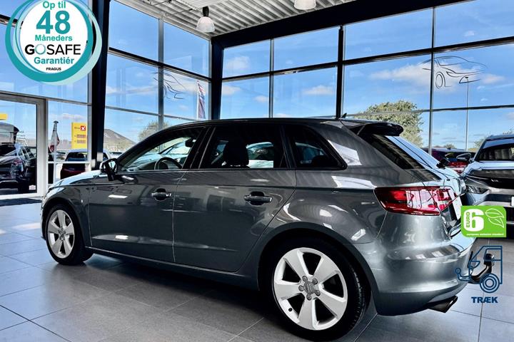 Grå Audi A3 fra 2016