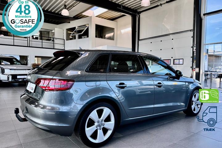 Grå Audi A3 fra 2016