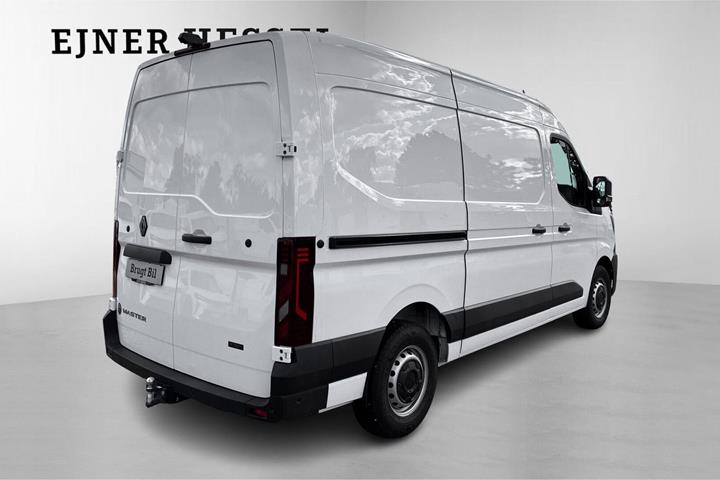 Hvid Renault Master V T35 fra 2025