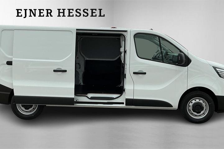 Hvid Renault Trafic fra 2025