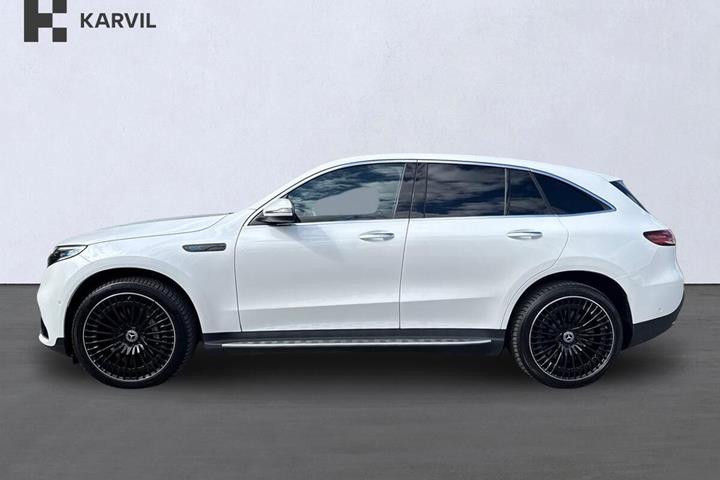 Hvid Mercedes EQC400 fra 2022