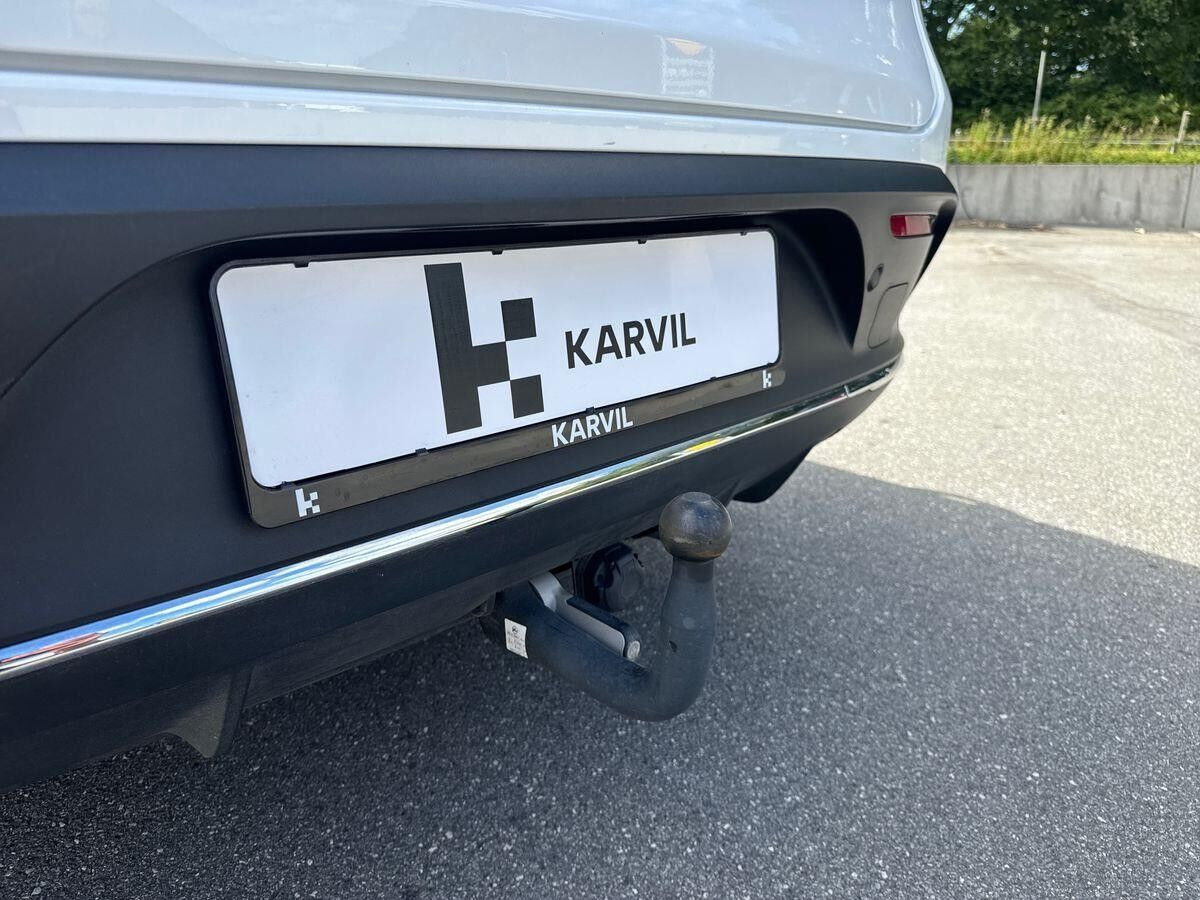 Hvid Mercedes EQC400 fra 2022
