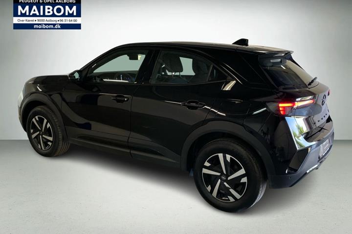 Sort Opel Mokka-e fra 2025