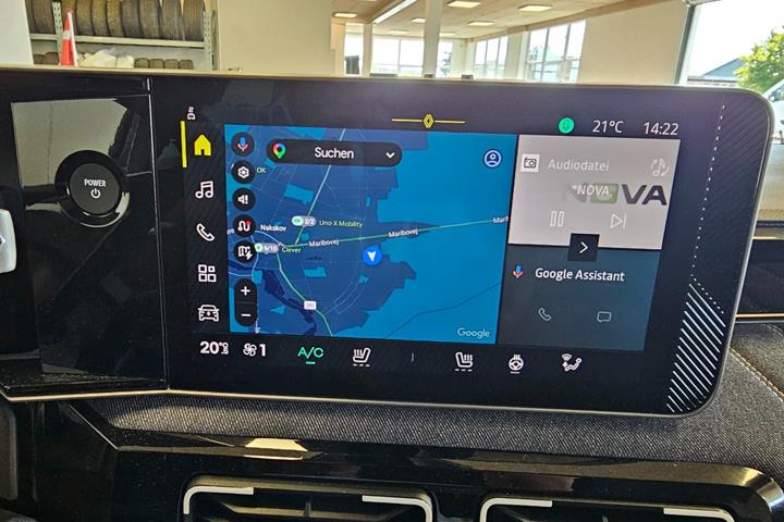 Sort Renault 5 E-Tech fra 2025