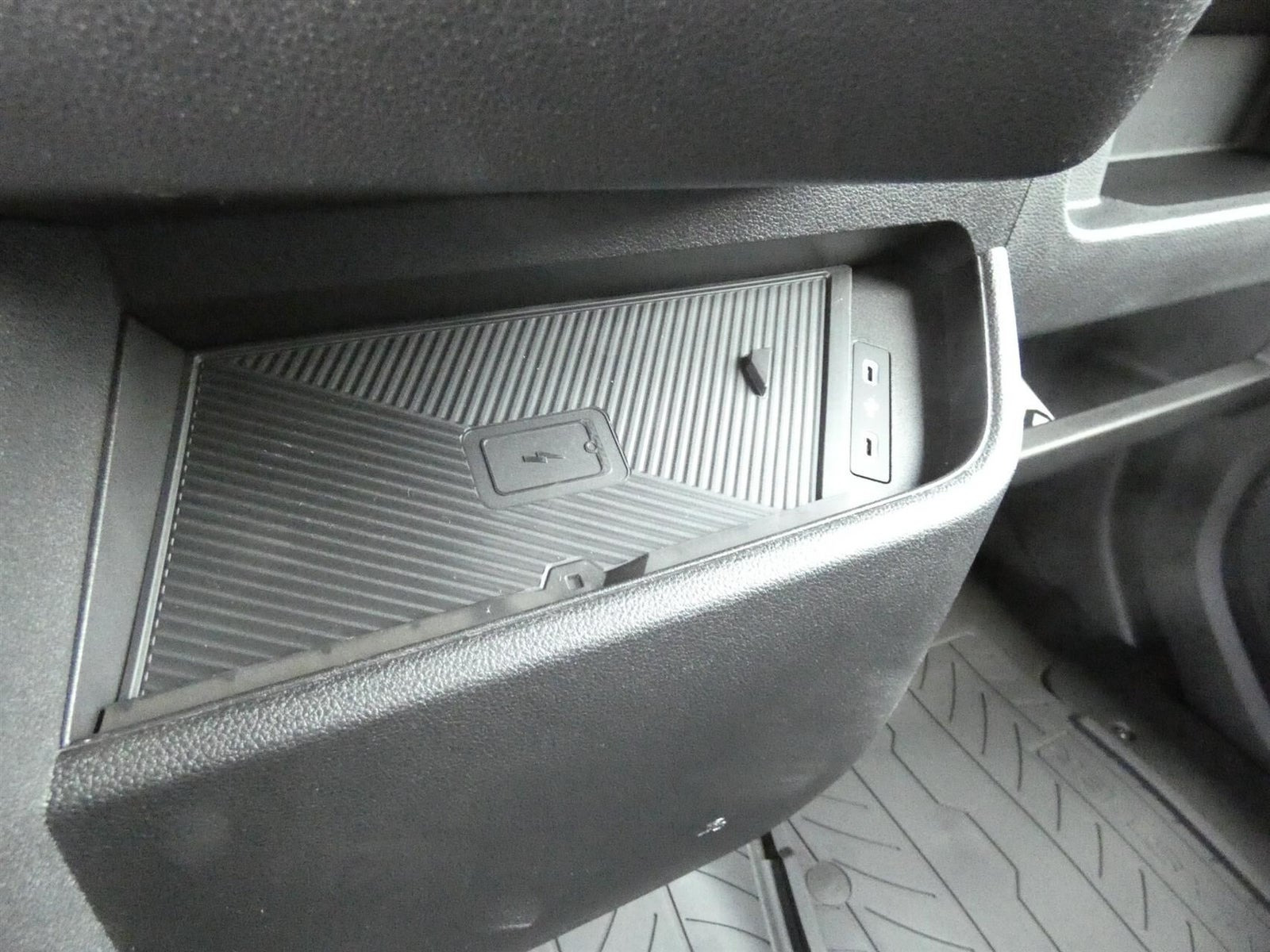 Hvid Renault Master V T35 fra 2026