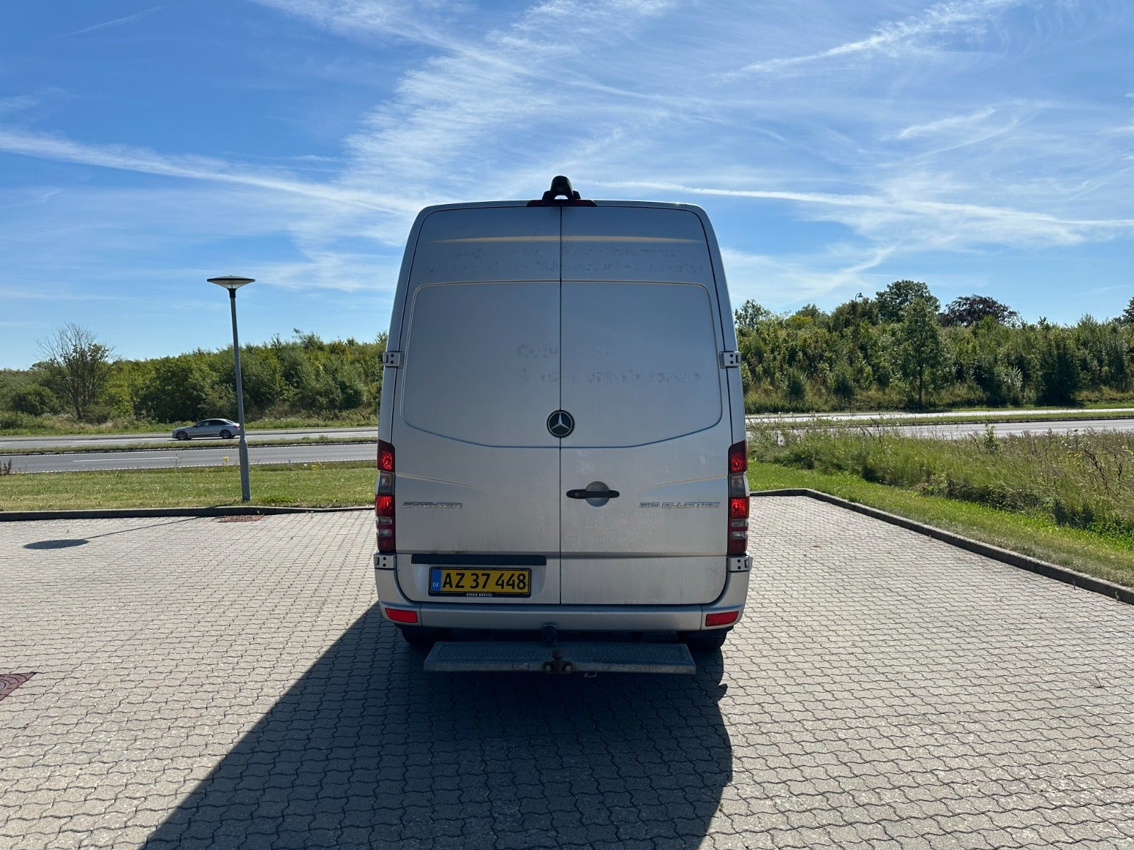 Sølv Mercedes Sprinter 319 fra 2016