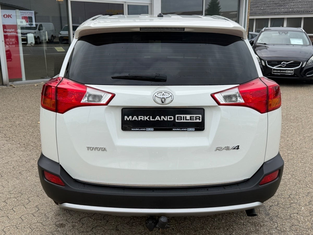 undefined Toyota RAV4 fra 2013