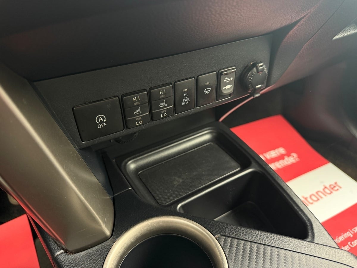 undefined Toyota RAV4 fra 2013