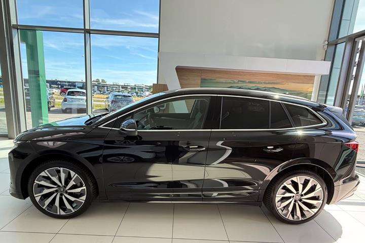 Sort Skoda Enyaq fra 2027