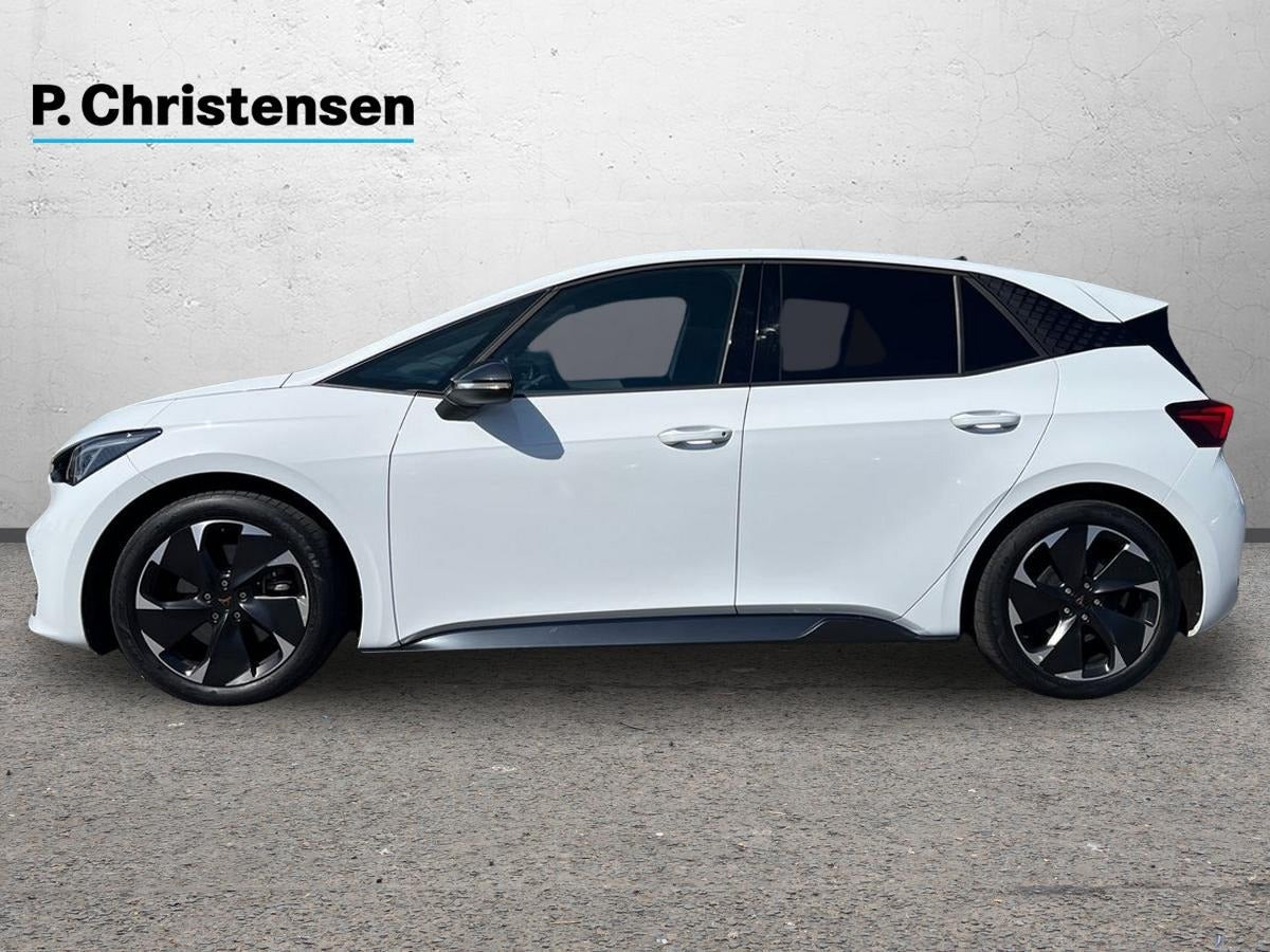 Hvid Cupra Born fra 2024