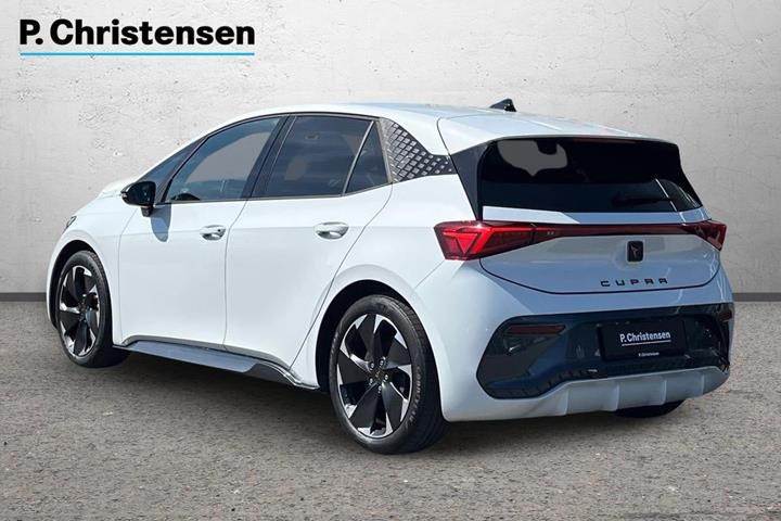 Hvid Cupra Born fra 2024