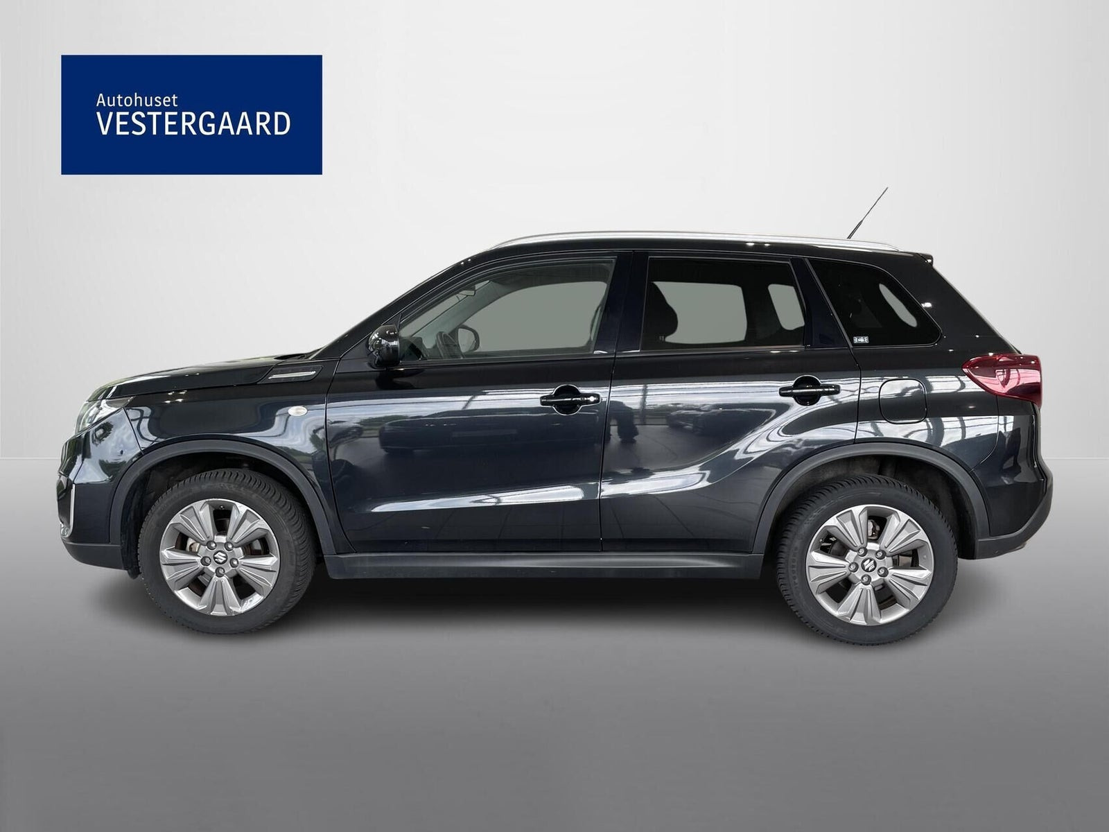 Sort Suzuki Vitara fra 2022