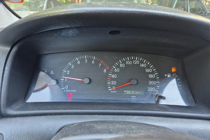 undefined Toyota Corolla fra 2003