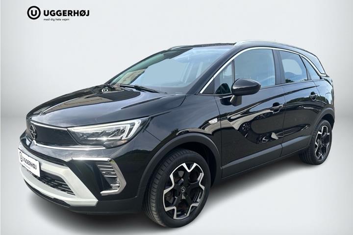 Sort Opel Crossland fra 2021 set udefra