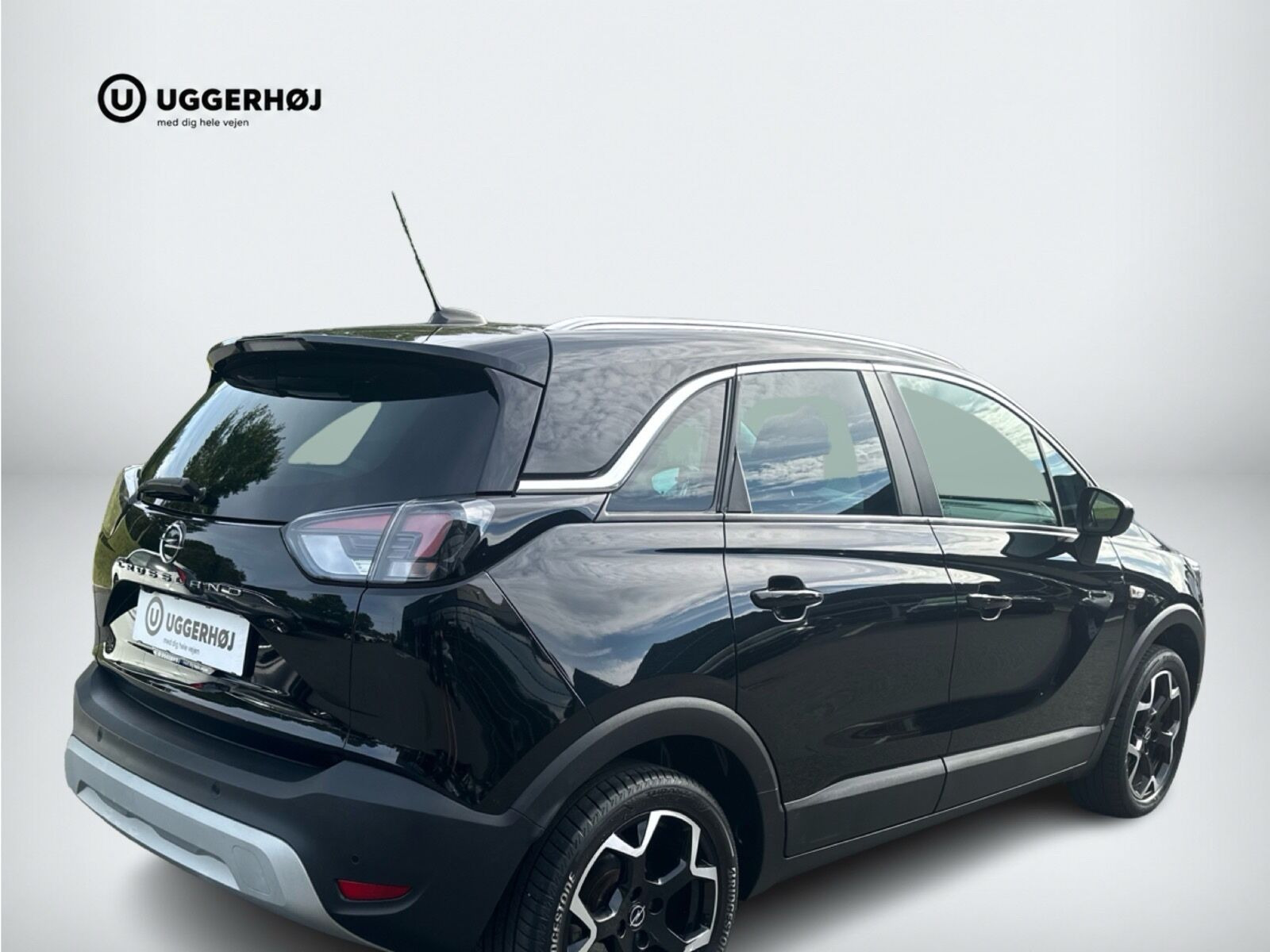 Sort Opel Crossland fra 2021