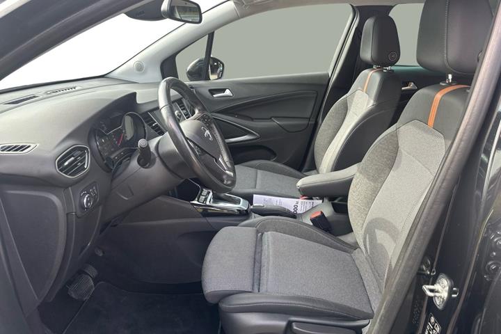 Sort Opel Crossland fra 2021