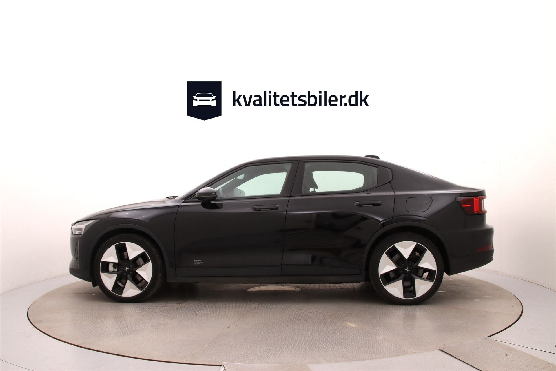 Sort Polestar 2 fra 2023