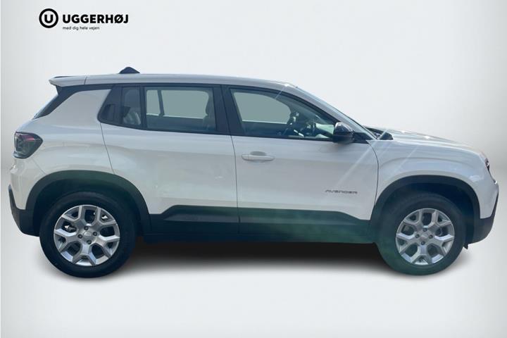 Hvid Jeep Avenger fra 2025