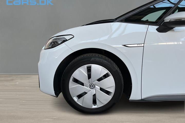 Hvid VW ID.3 fra 2023