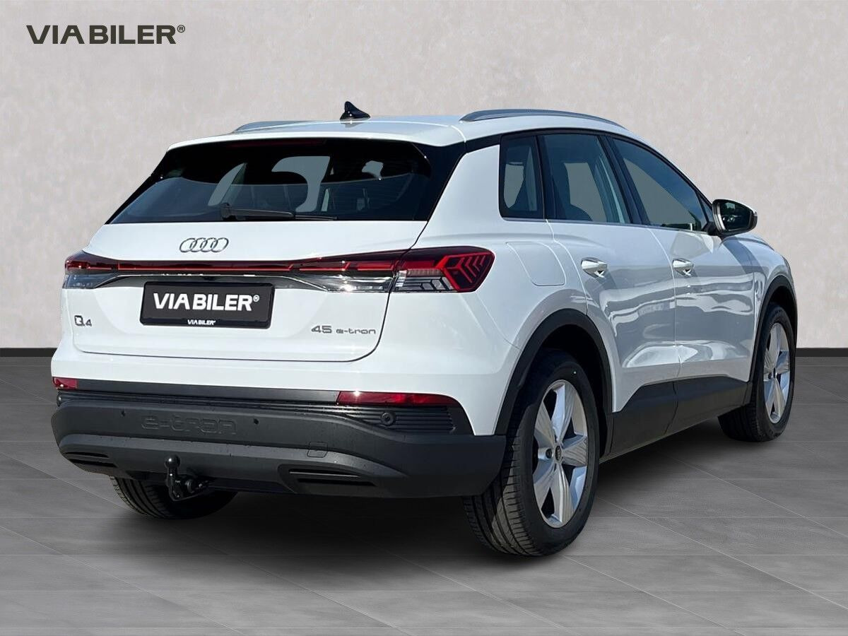 Hvid Audi Q4 fra 2026